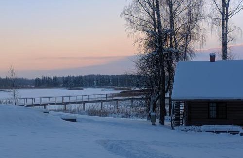 Jaunpils Apartment | The Lake House "Ausatas"