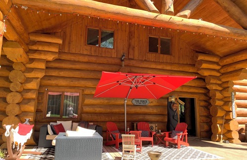 Parkland Beach Cabin | The Lake House