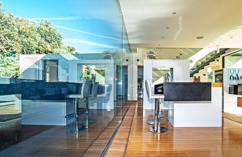 San Sebastian de los Reyes Apartment | The Lake House - Luxury Villa in Madrid