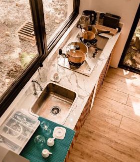 Cavinti Apartment | The Lake House