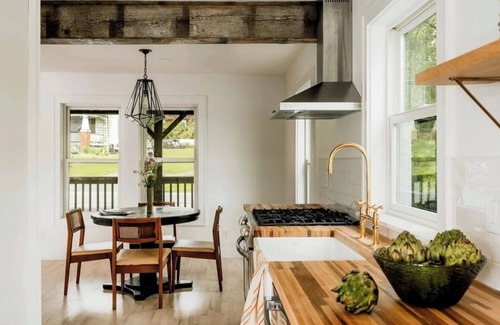Lake Huntington House | The Lake House With Kayaks and Bikes on the waterfront