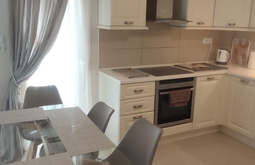 Ioannina House | The Lake's Pearl.relax in lux Property.beautiful View.lake,mountains,swim Pool