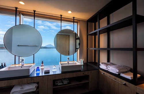 Toyako Hotel | The Lake View Toya Nonokaze Resort