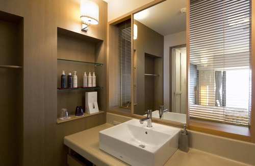 Toyako Hotel | The Lake View Toya Nonokaze Resort