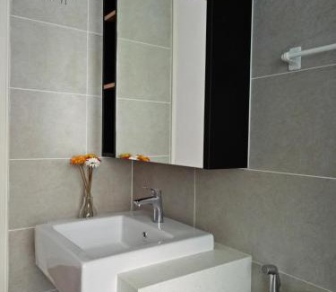 Kampung Bangkong Apartment | The Lake-ville KL Jalan Kuching by M Platinum