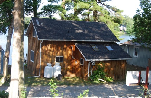 Quinte West Cottage | The Lakefront House is nestled on a private, family-friendly lane.