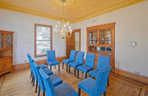 Fox Lake Resort | The Lakefront Victorian Dollhouse