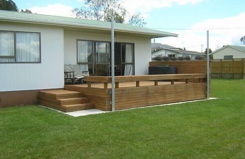 Rototai Cottage | The Lakehouse Bach - Lake Rotoiti Bach