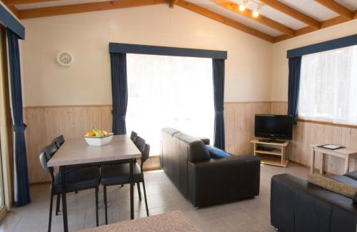 Lake Tyers Beach Resort | The Lakes Beachfront Holiday Park