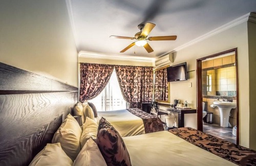 Ekurhuleni Hotel | The Lakes Hotel and Conference Centre