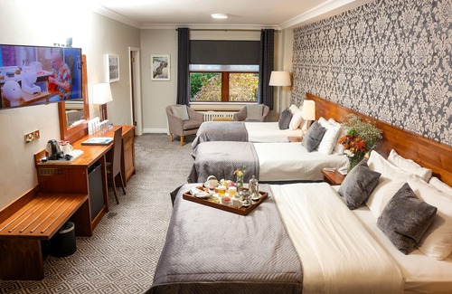 Ballina Hotel | The Lakeside Hotel & Leisure Centre