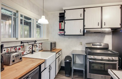 Beulah House | The LakeView: Crystal Lake Living at Its Best