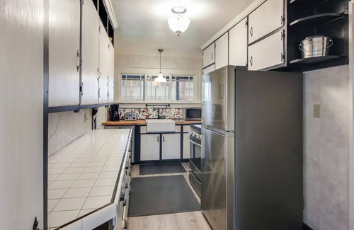 Beulah House | The LakeView: Crystal Lake Living at Its Best