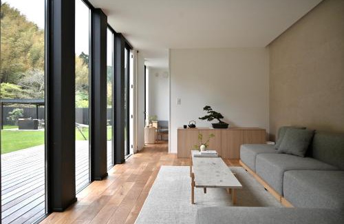 Otaki Hotel | THE LAKoTAN