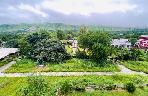 Chamboa Sarjela Resort | The Lal Bagh