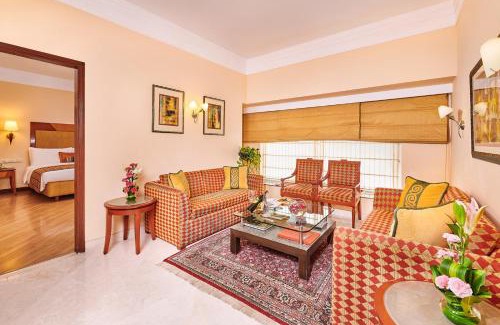 Sheshadripuram Hotel | The Lalit Ashok