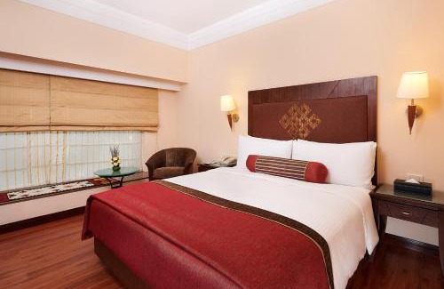 Sheshadripuram Hotel | The Lalit Ashok