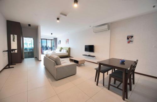 Tanjung Bungah Apartment | The Landmark by Katana - Your Home Away From Home