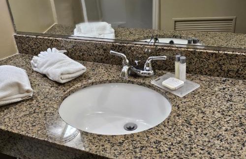 Pikeville Hotel | The Landmark Hotel