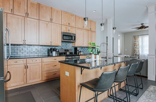 Staunton House | The Landmark: Luxury In Downtown Staunton