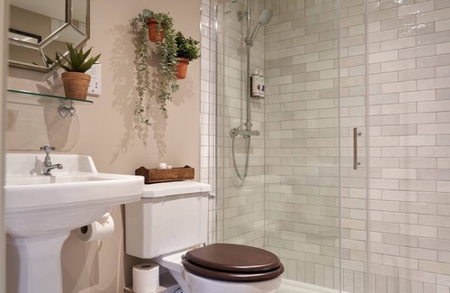 Lower Langford Hotel | The Langford Inn & Restaurant