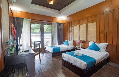 Kampung Batin Resort | The Langit Duyong Marina Resort