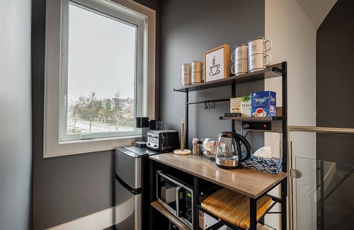 Langley Apartment | The Langley Getaway