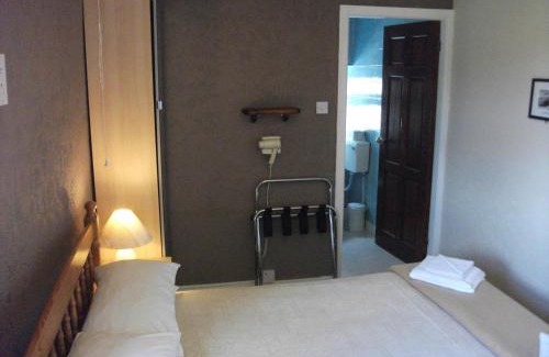 Little Hayfield Hotel | The Lantern Pike Inn