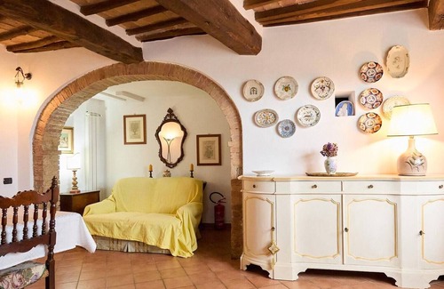 Casciano di Murlo Apartment | The Lark