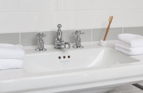 Pembridge Hotel | The Laslett Hotel