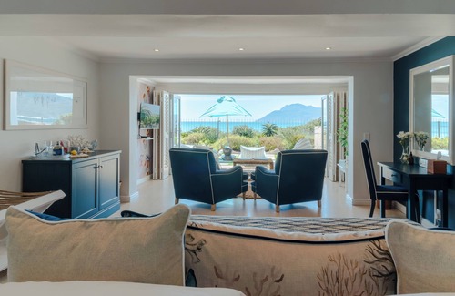 Kommetjie House | The Last Word Long Beach