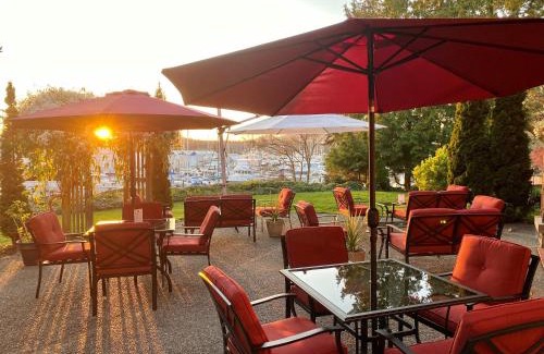 Sidney Hotel | The Latch Inn