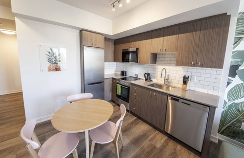 Kitchener Hotel | The Laundry Rooms Station Park Kitchener