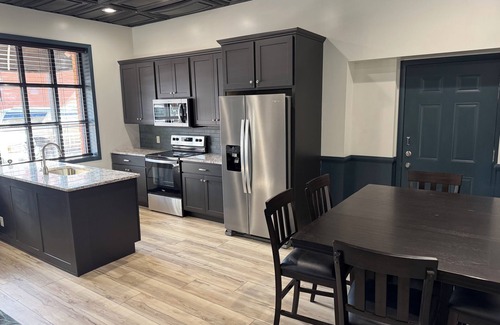 Russell Condo | The Lawft, Suite 2, 2 King beds each with own bathroom, No Clean fees or stairs!