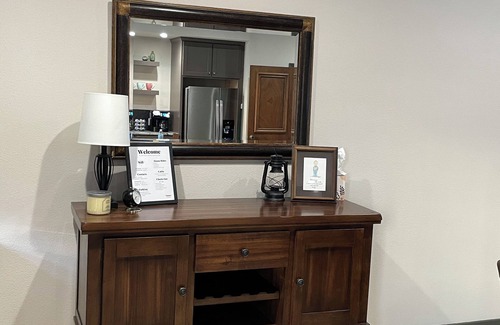 Russell Apartment | The Lawft, Suite 3, 2King Beds each with its own bath,No Cleaing Fee or Stairs