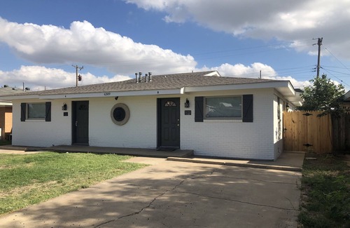 Amarillo House | The Lawrence/Near Medical Dist./Purple Mattress