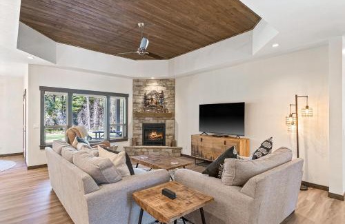 Priest River House | The Lazy Bear
