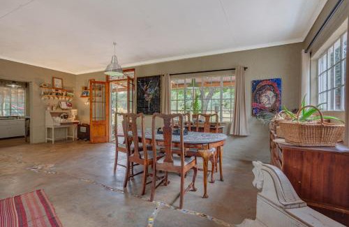 Magaliesberg House | THE LAZY LAPA