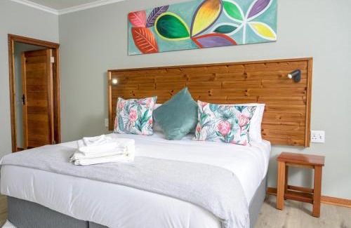 Ezembeni Bed & Breakfast | The Lazy Moose Restaurant and Lodge