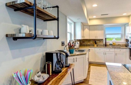South Ponte Vedra Beach House | The Lazy Turtle: Gorgeous Beach House, Spacious, Sleeps up to 15