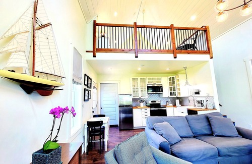 Alexandria Bay House | The Ledges Resort and Marina, Loon Cottage