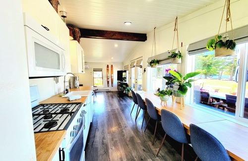 Alexandria Bay House | The Ledges Resort and Marina, Gatehouse 1