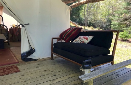 Dugspur House | The Lee Glamping Tent