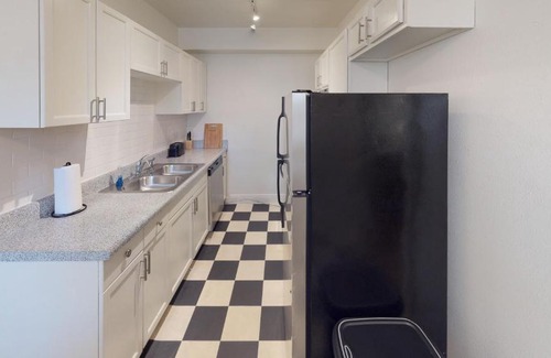 West End Apartment | The Lee