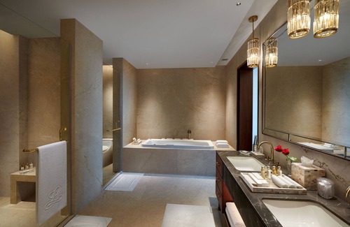 Gandhinagar Hotel | The Leela Gandhinagar