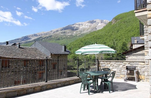 Sahun Apartment | The Left Garden, in Sahún