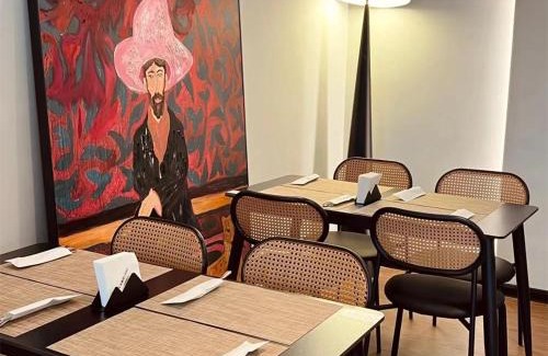 Yuexiu Hotel | The Legend Hotel- Free Deliver Service to Canton Fair Complex During Canton Fair Period