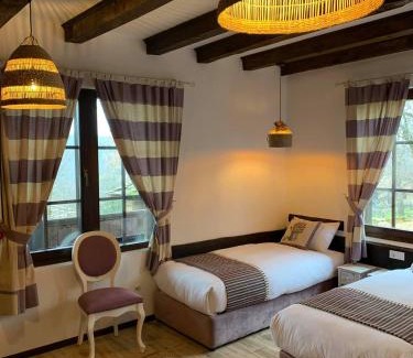 Kmetcheta Villa | The Legends , Art & Forest