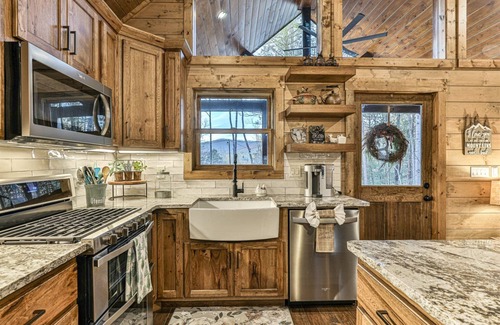 Ellijay Cabin | The Liberty Lookout II