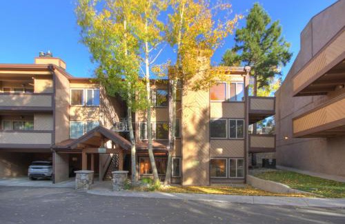 Warrior's Mark Apartment | The Lift B8 Condo